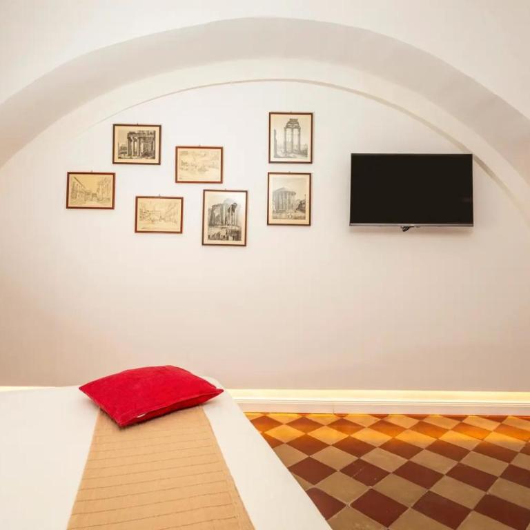 Romy House - One-Bedroom House - 8