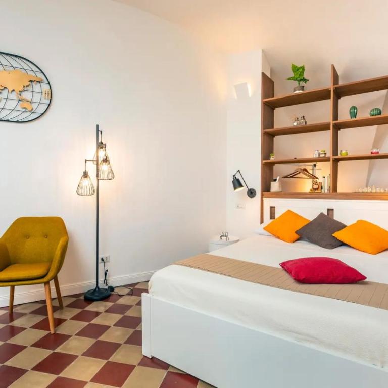 Romy House - One-Bedroom House - 5