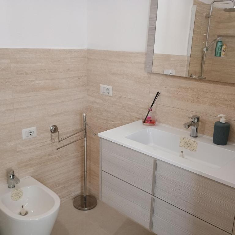 HOUSE 4c - Appartamento con 1 Camera da Letto - 18