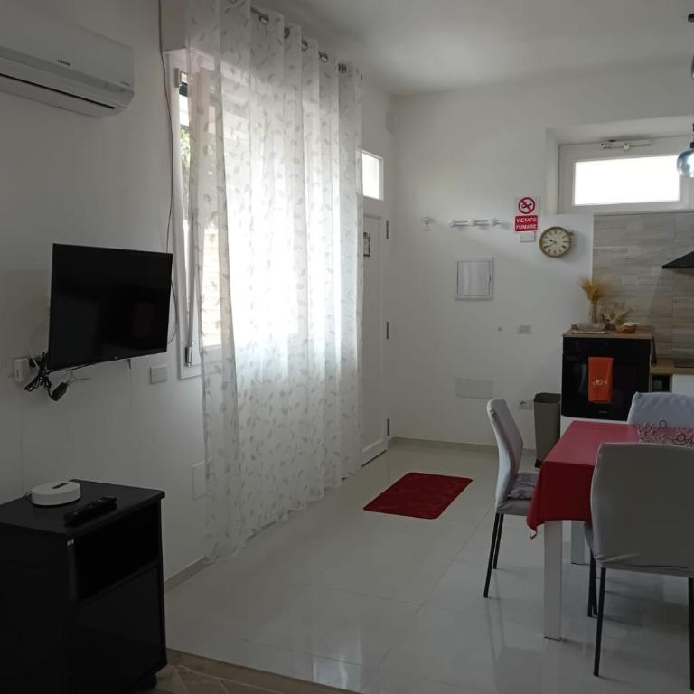HOUSE 4c - Appartamento con 1 Camera da Letto - 13