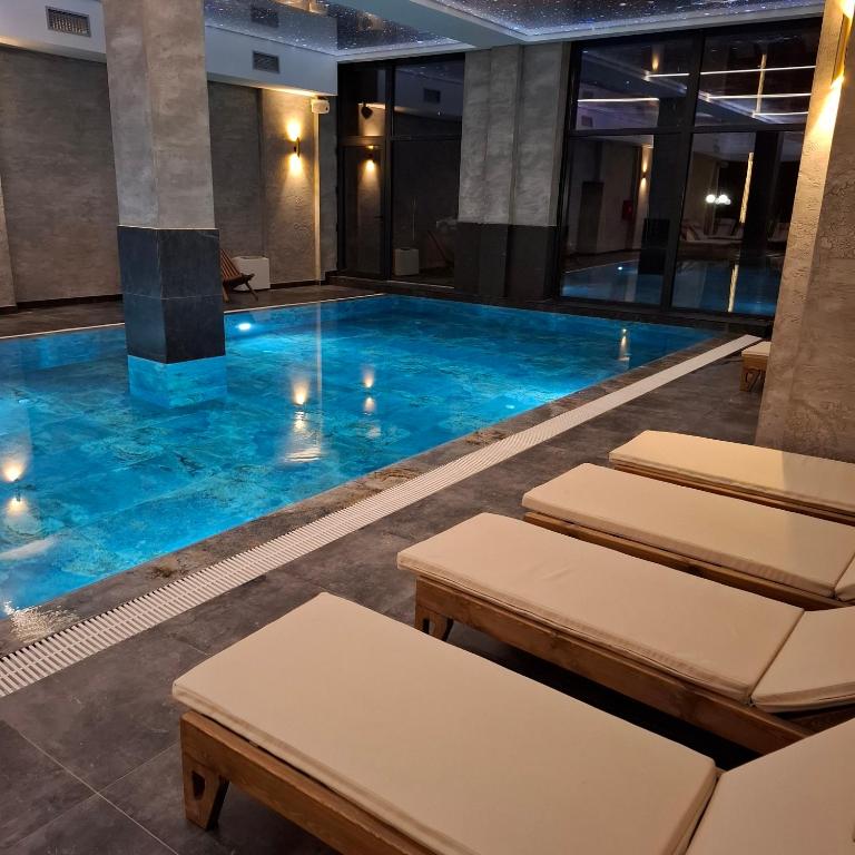 Deluxe Mountain View Studio ViS in Residence Hill Hotel Kopaonik - One-Bedroom Apartment - 35