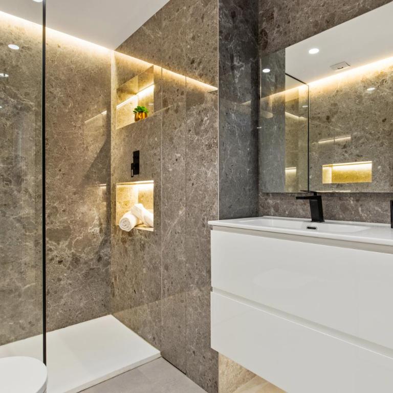 Golden Mile Lux Sea View Suite with Balcony - Apartamento de 1 dormitorio con balcón y vistas al mar - 26