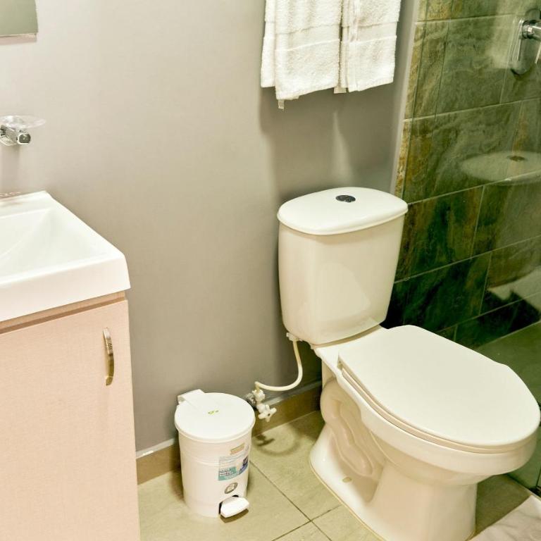 Apartments and Loft in Zona Rosa de Laureles - Studio Apartment - 17