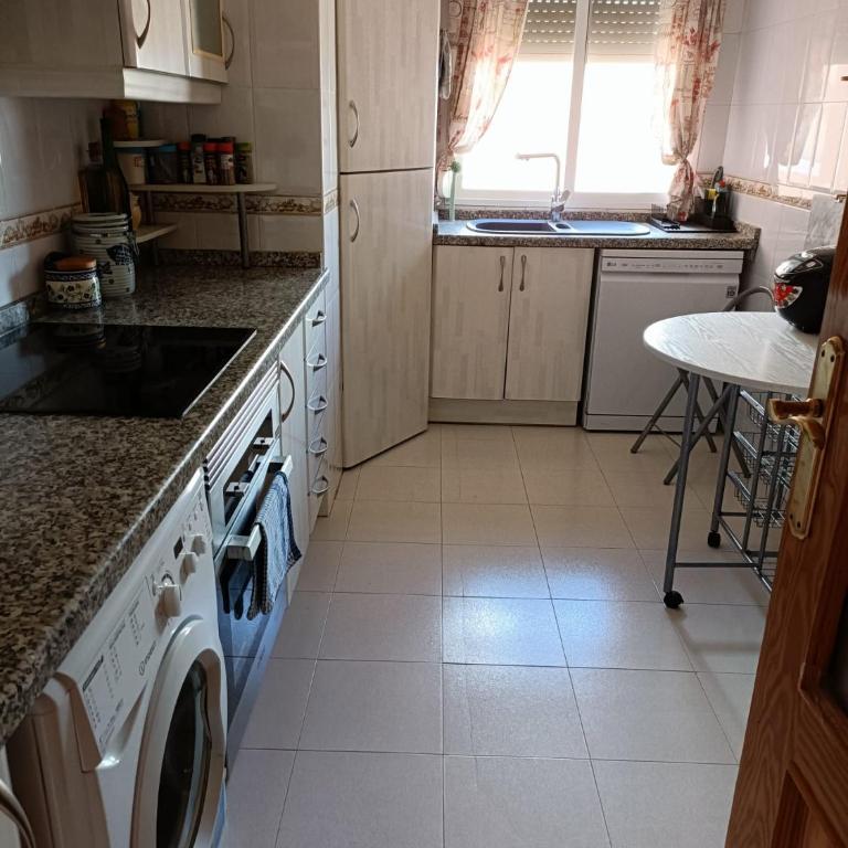 Atico Flores y Mar - Apartamento de 3 dormitorios con vistas al mar - 4