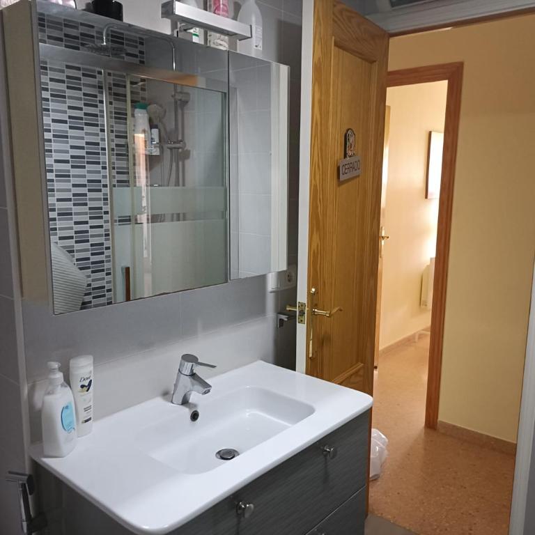 Atico Flores y Mar - Apartamento de 3 dormitorios con vistas al mar - 2