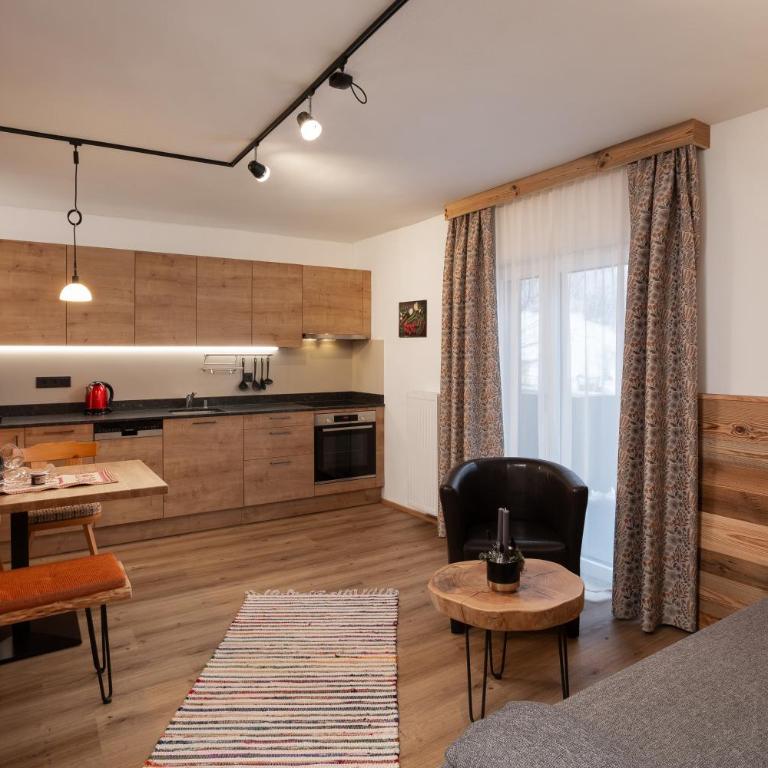 Ella's - Apartment mit Balkon - 15