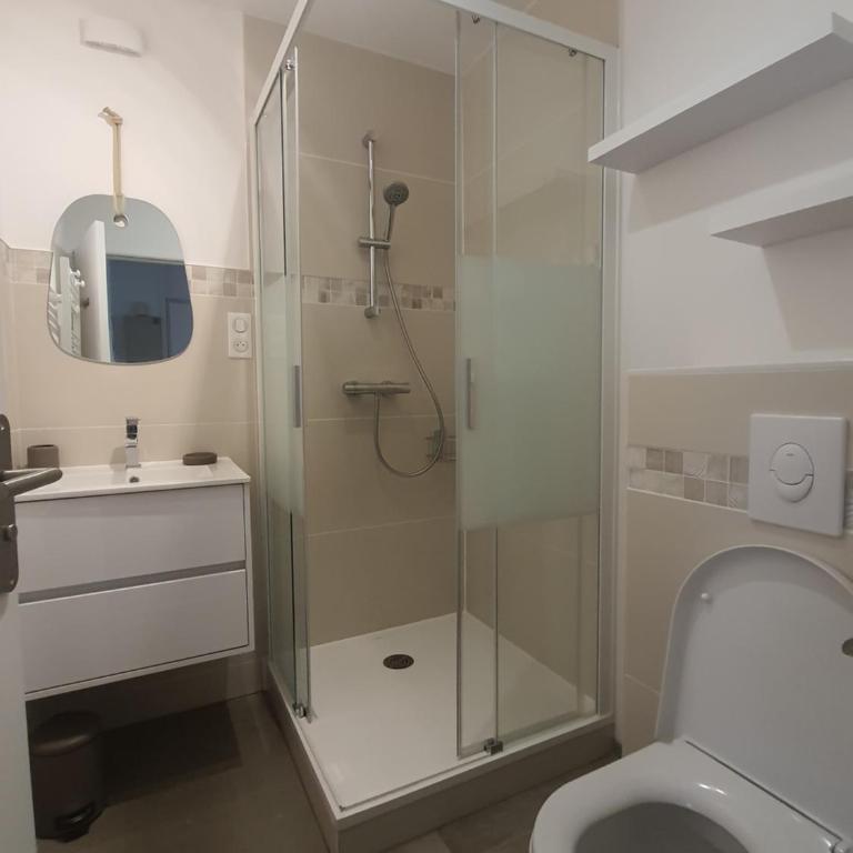 Face à la mer en première ligne pour 6 personnes avec Ménage Linge et Wifi - Appartement 3 Chambres - 25