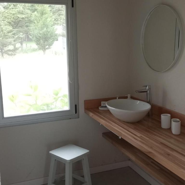 Casa barrio deportiva - Four-Bedroom House - 12