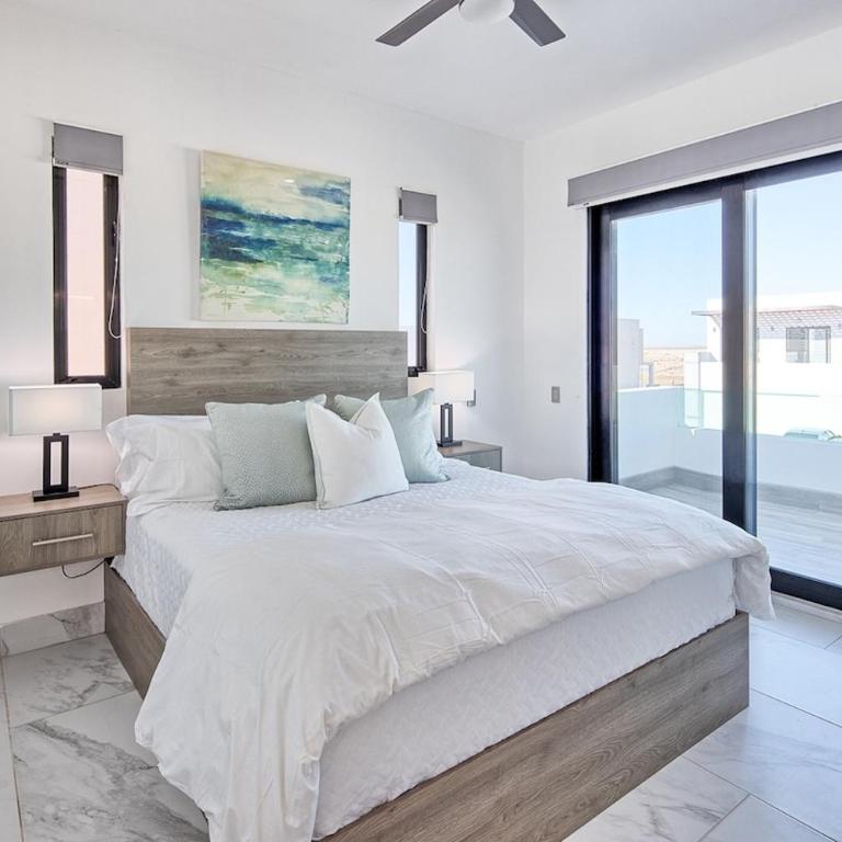Sunset Beach House Ocean Front Hot Tub & Pool - Casa de 5 dormitorios - 2