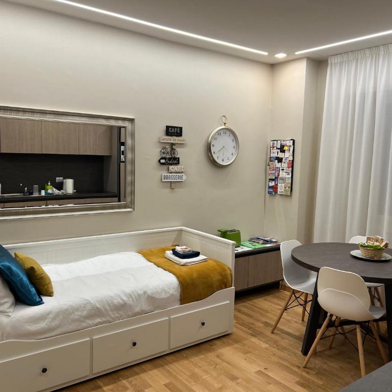 Palazzo dei Notai - One-Bedroom Apartment - 12