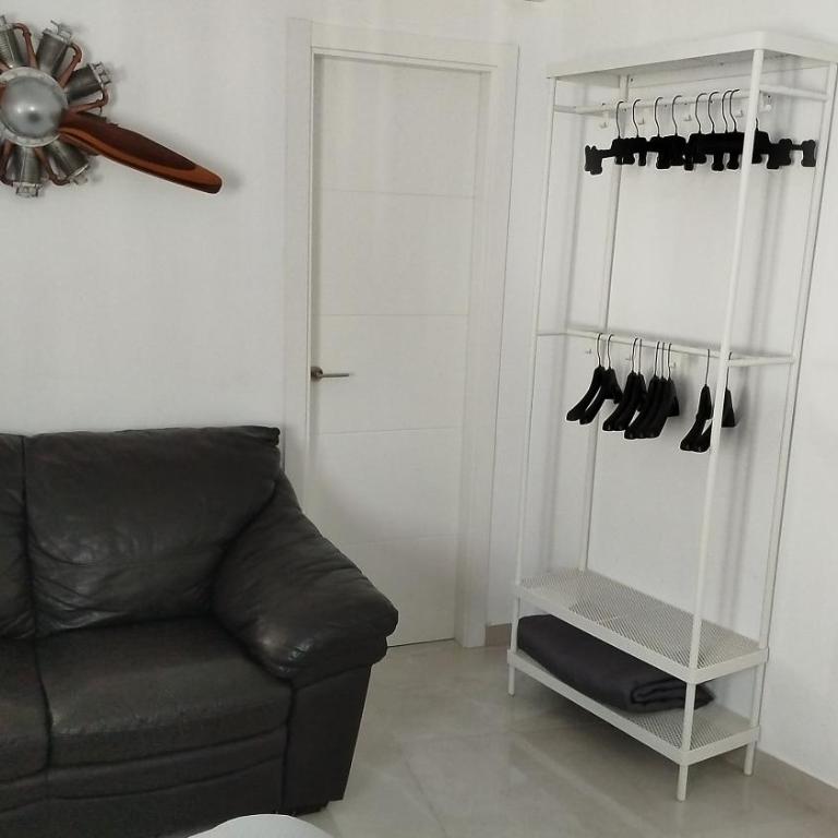 Apartamentos San Pedro - Habitación Deluxe con cama extragrande - 6