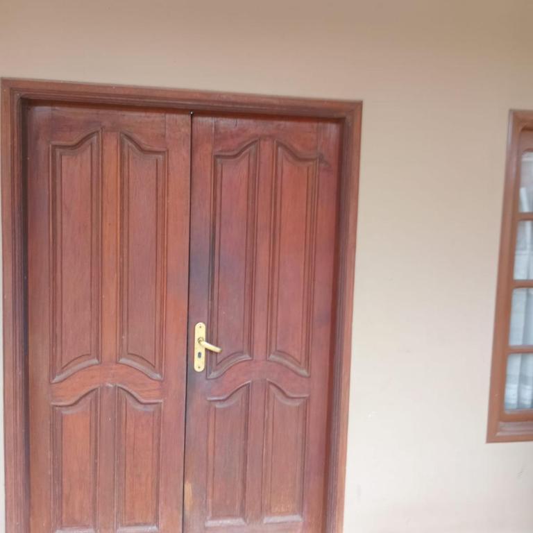 hermosa casa en av virgen de lujan - Casa con 1 dormitorio - 6