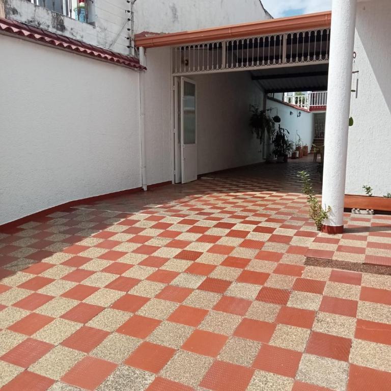 Gran casa con piscina en Anapoima - Casa con 1 dormitorio - 38