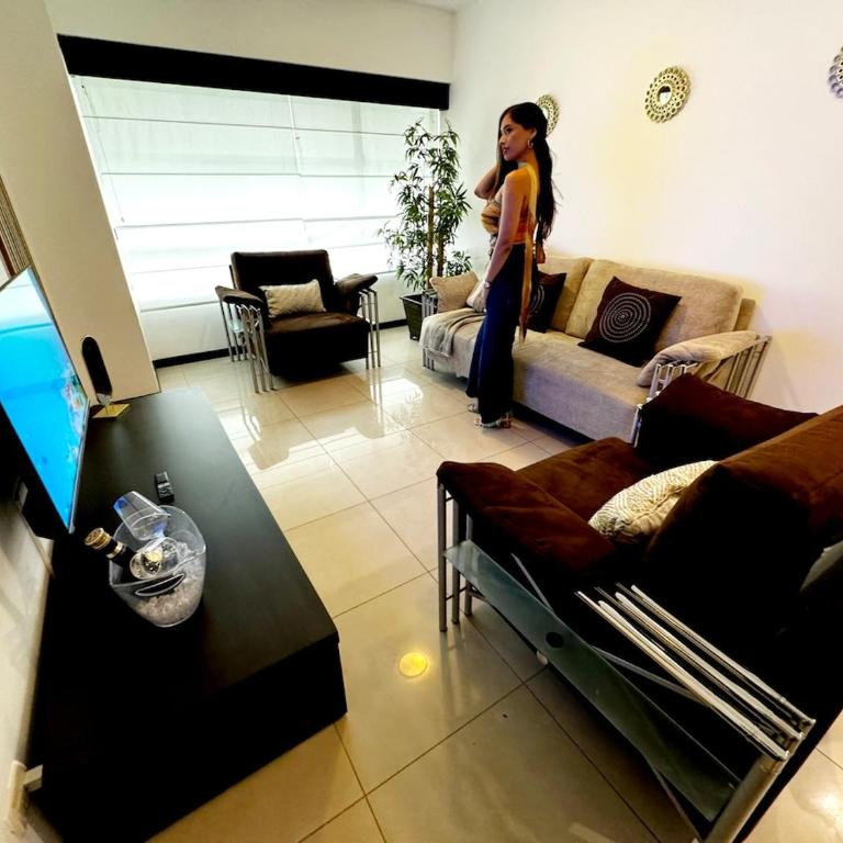 EcuSuites Torre Sol zona Aeropuerto 907 - One-Bedroom Apartment - 68