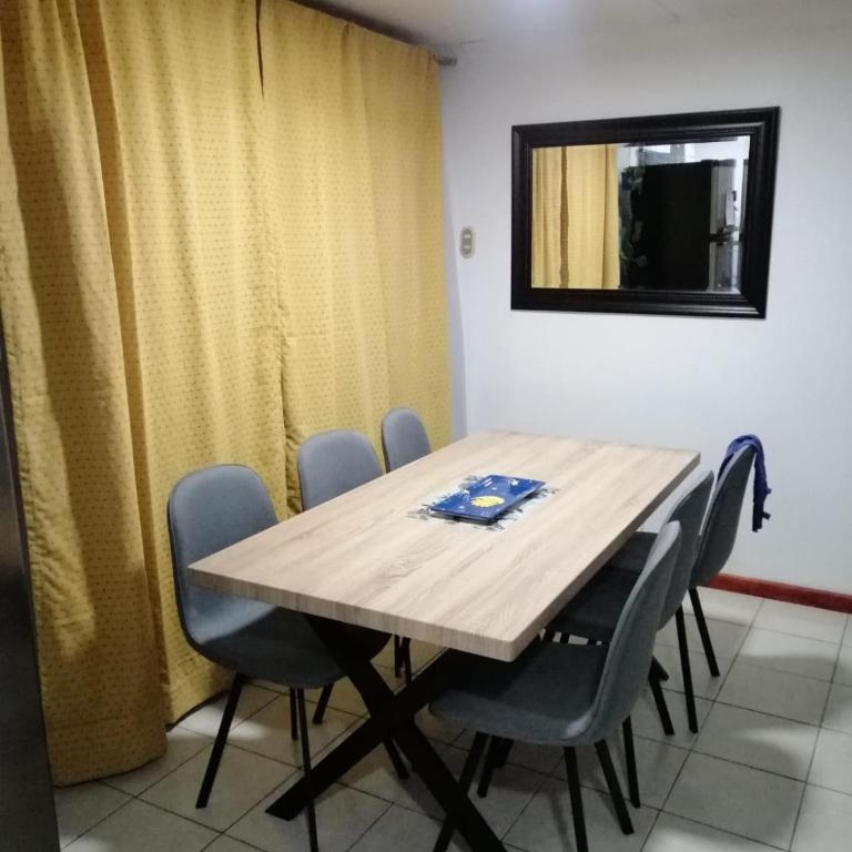 Departamento a pasos de la playa - Three-Bedroom Apartment - 8