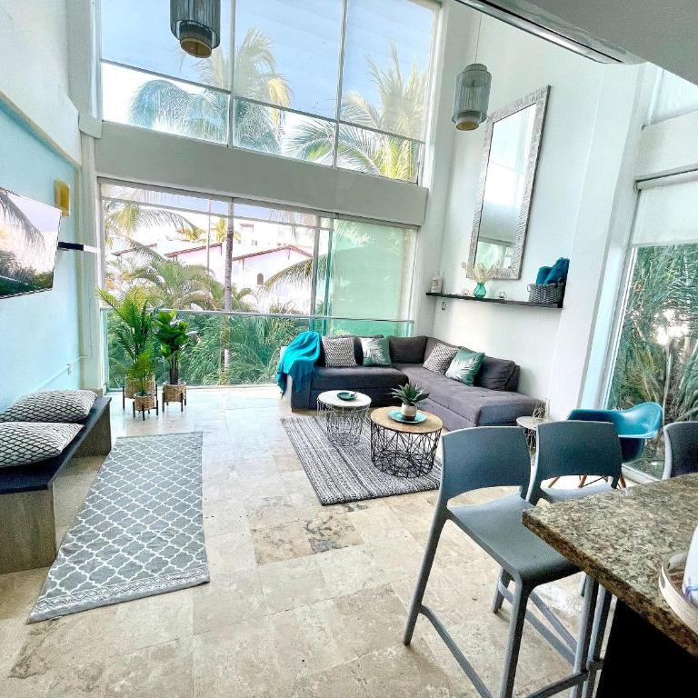 Depto 2 Pisos, Vista Alberca. A 50 mts Del Mar - Apartamento de 3 dormitorios - 4