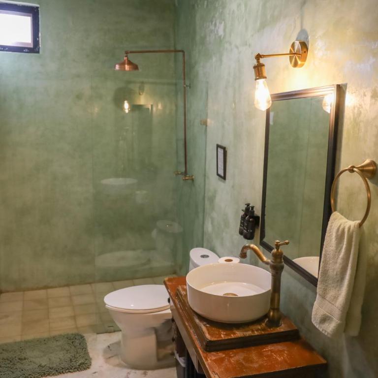 Kuka y Letras - Habitación Doble con baño privado - 5