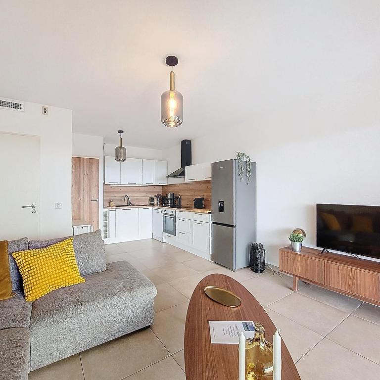 Appart, vue mer exceptionnelle à sanary, à pied 10mn criques et plage - Appartamento con 1 Camera da Letto, Balcone e Vista Mare - 28