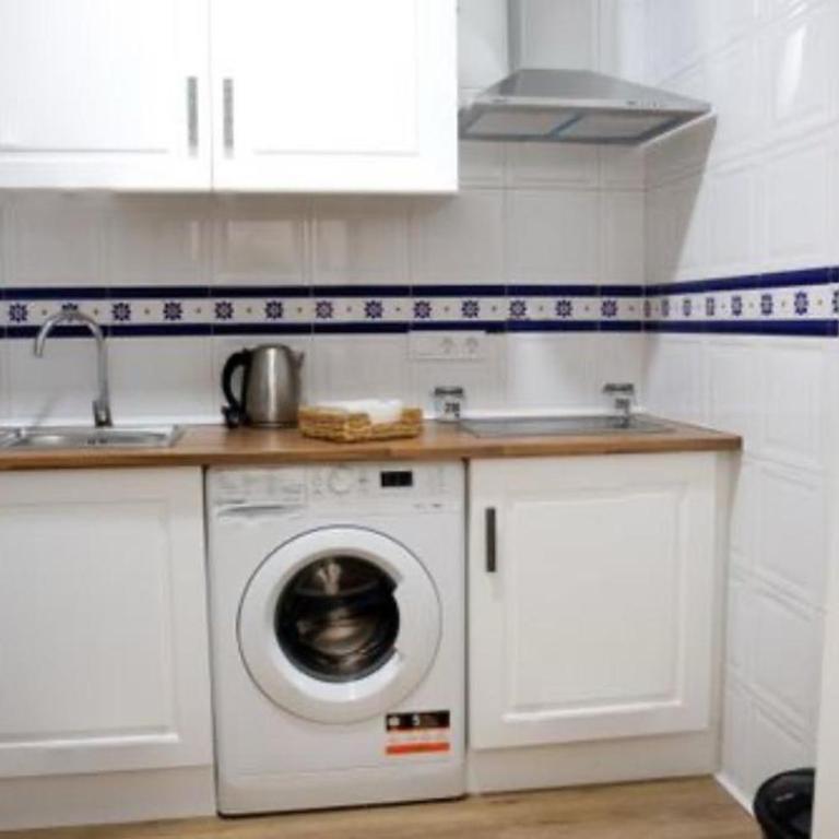 "Apartamento con Patio Andaluz junto a Catedral" - Apartment mit 2 Schlafzimmern - 46