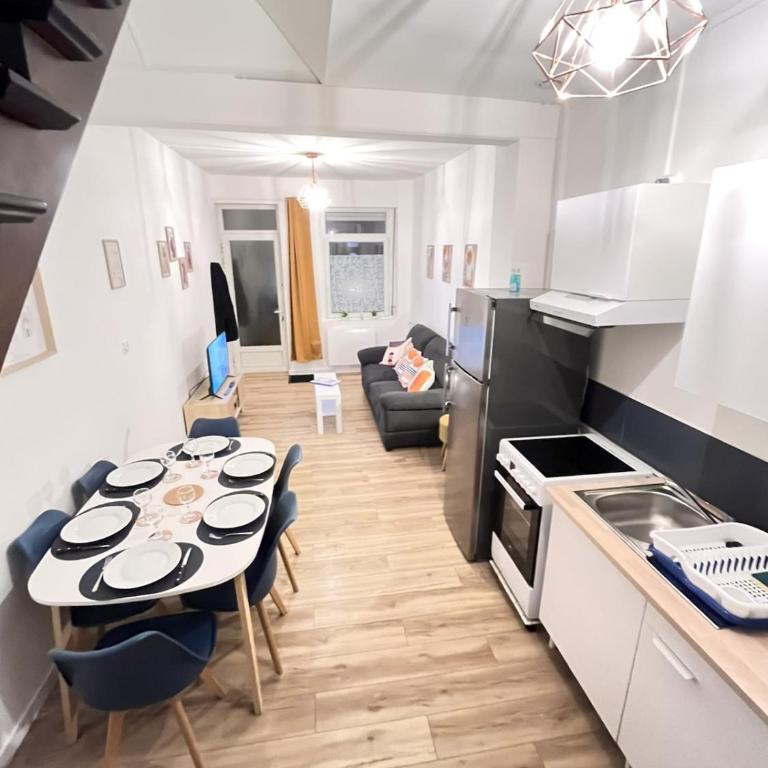 maison de ville 3 chambres spacieuses - Appartement en Duplex - 4