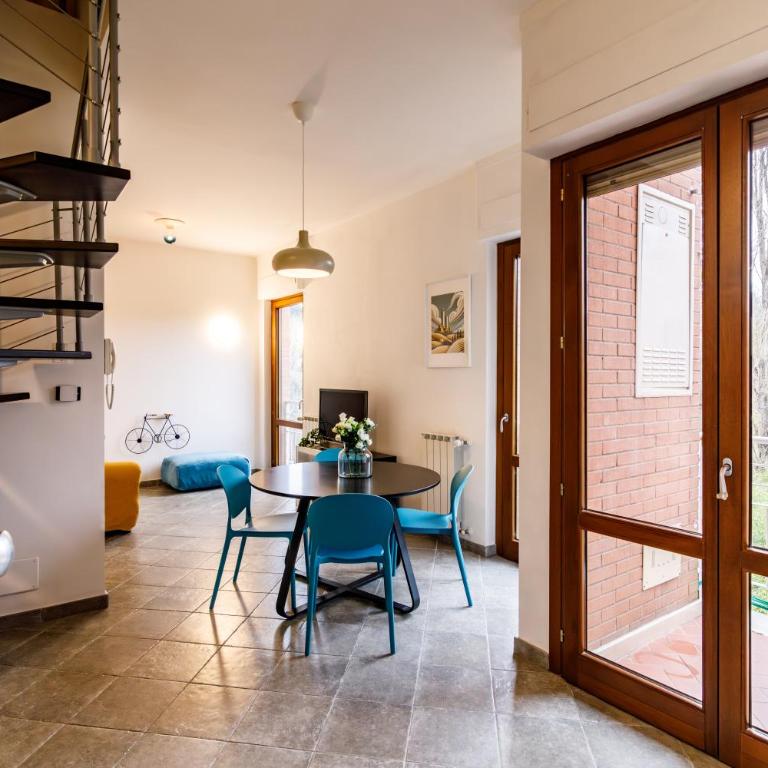 GuestHost - Cozy Stay in Colonna San Marco with View - Two-Bedroom Apartment - 1
