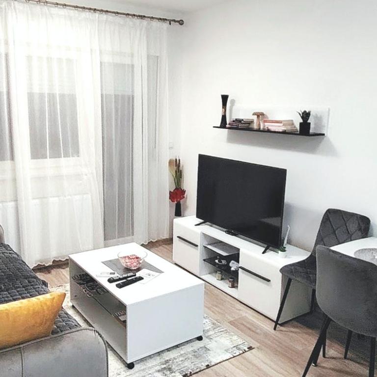 Apartman IRIS - One-Bedroom Apartment - 11