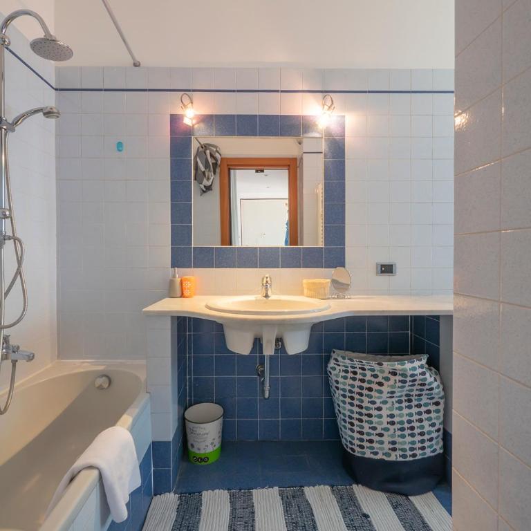 Xenia Apartments - Two-room apartment with terrace in Fondazione Prada - Appartamento con 1 Camera da Letto - 19