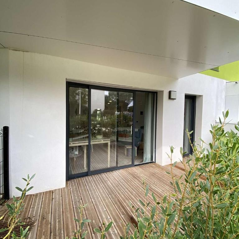 Studio LA ROCHELLE - LR740-001 - Studio - 8