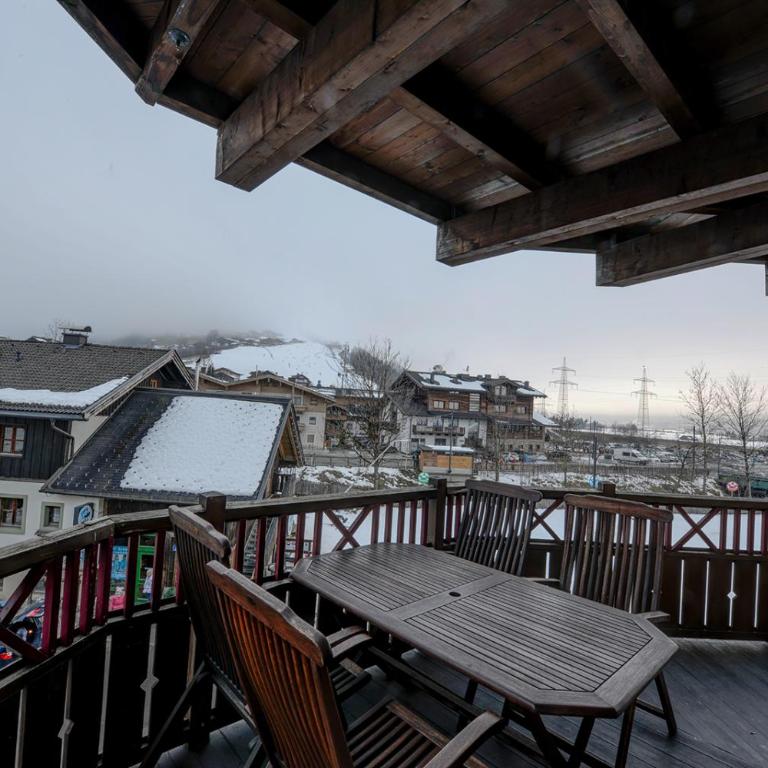 Ski & Golf Apartments by Kaprun Rentals - Apartment mit 2 Schlafzimmern und Aussicht - 11
