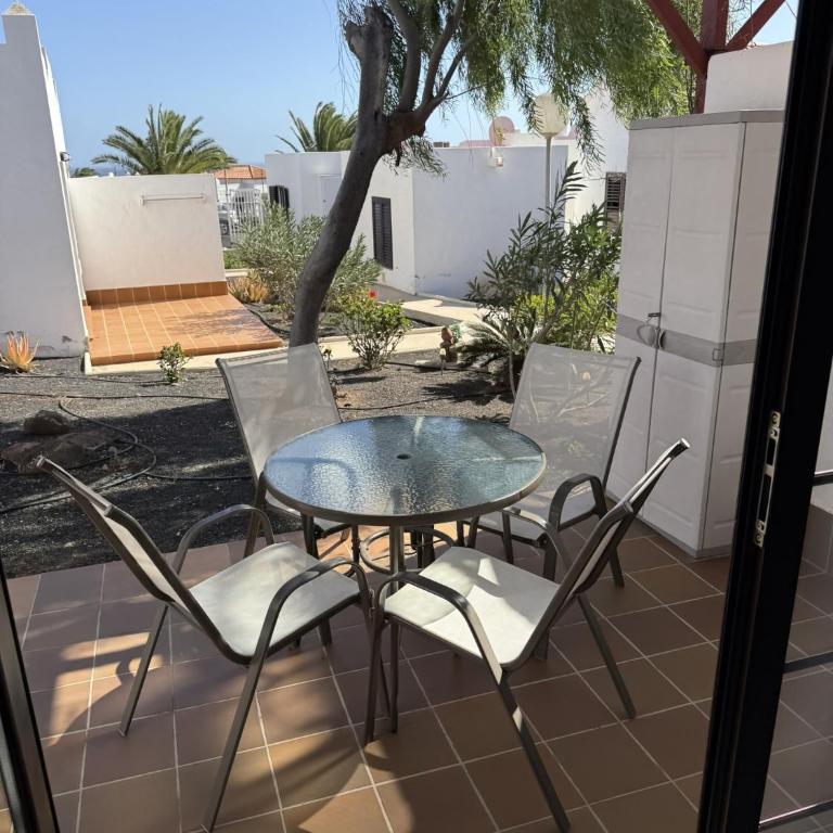 Castillo Sol Bungalow - One-Bedroom House - 48