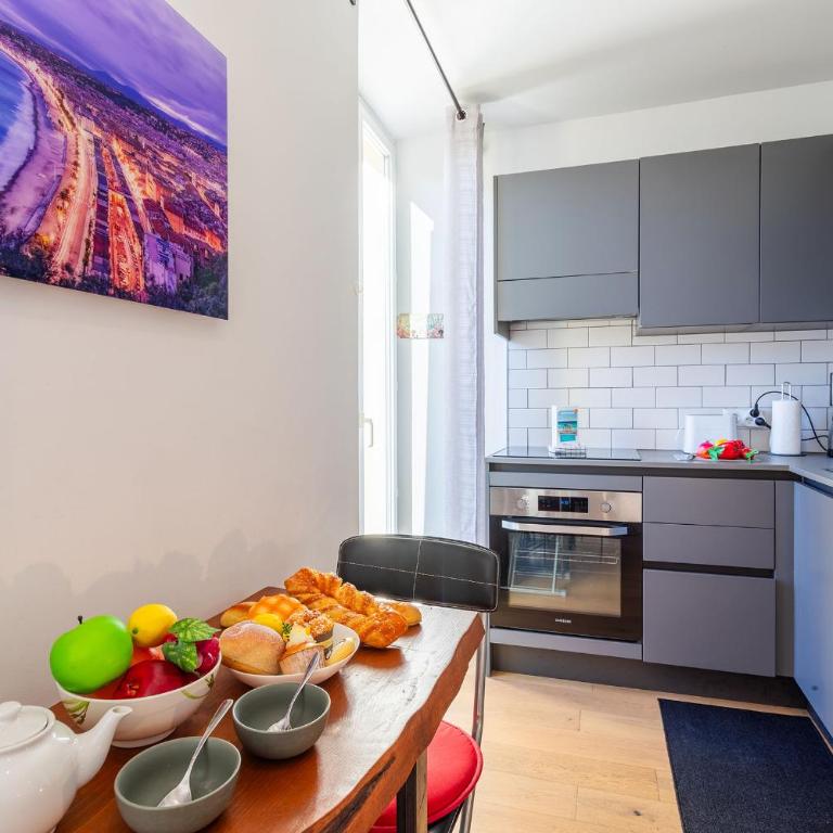 Garibaldi AP4447 By Riviera Holiday Homes - Appartement - 4
