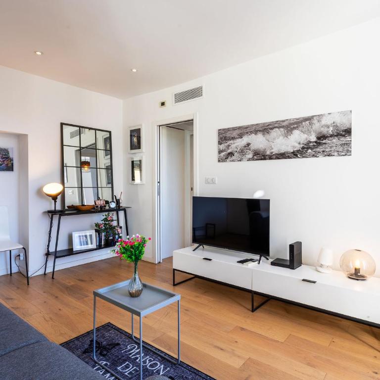 Garibaldi AP4447 By Riviera Holiday Homes - Appartement - 8