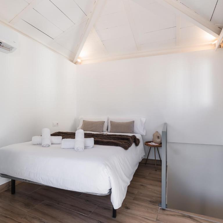 tuGuest Santa Paula Apartments - Duplex Apartment - 14