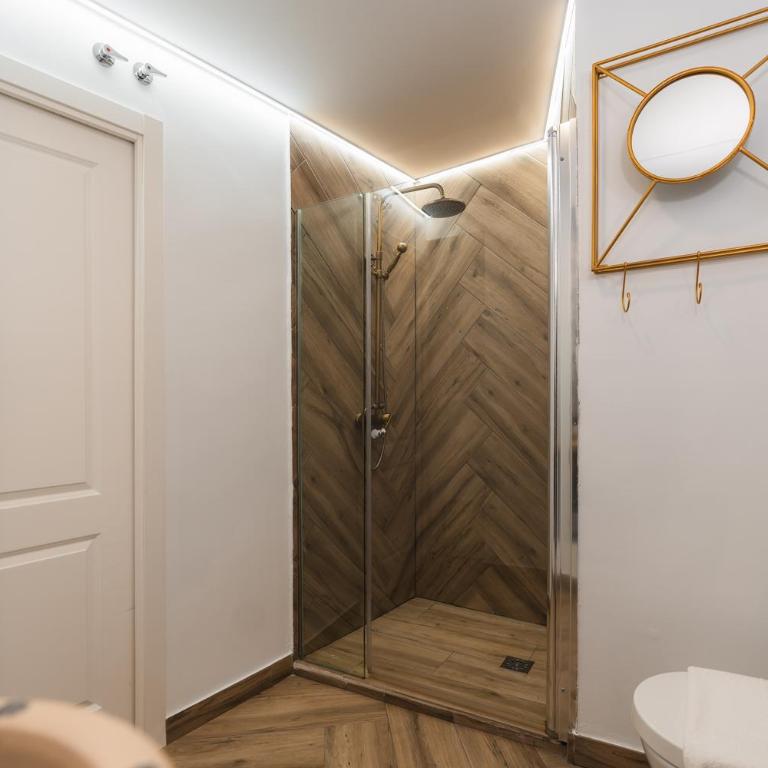 tuGuest Santa Paula Apartments - One-Bedroom Apartment - 10