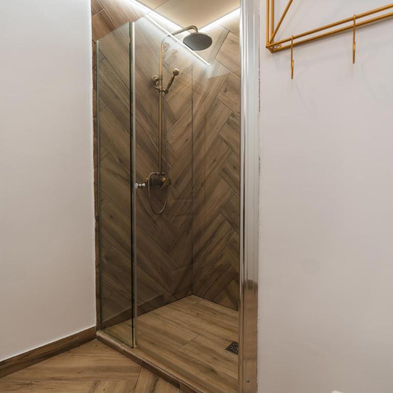 tuGuest Santa Paula Apartments - One-Bedroom Apartment - 17