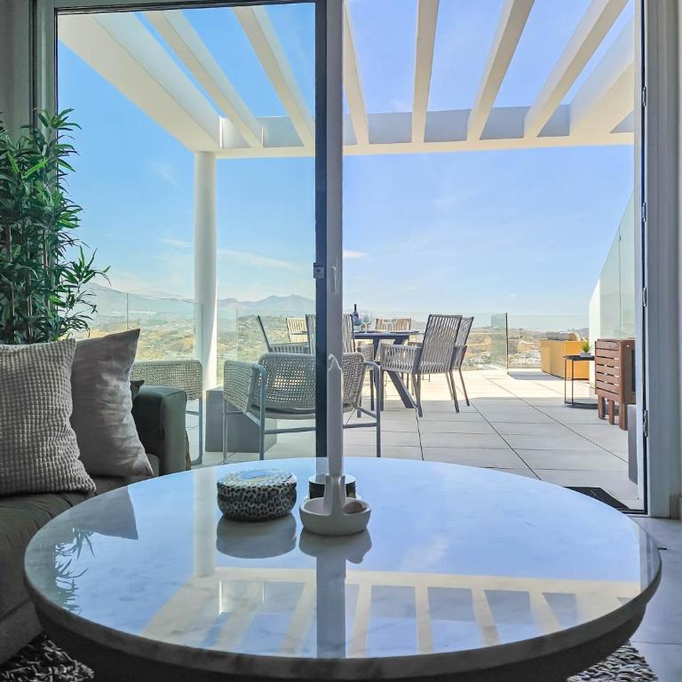 Penthouse with extensive terraces and a Private Plunge Pool - Apartamento de 3 dormitorios con piscina privada - 12