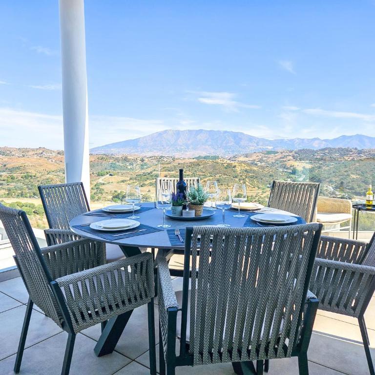 Penthouse with extensive terraces and a Private Plunge Pool - Apartamento de 3 dormitorios con piscina privada - 19