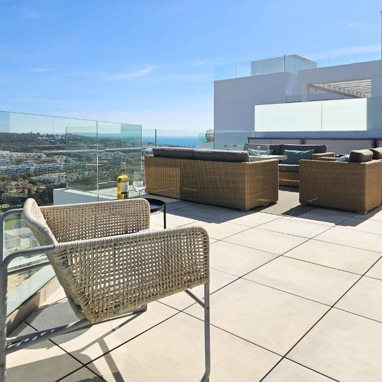 Penthouse with extensive terraces and a Private Plunge Pool - Apartamento de 3 dormitorios con piscina privada - 13