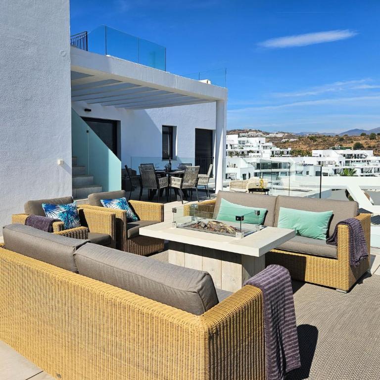 Penthouse with extensive terraces and a Private Plunge Pool - Apartamento de 3 dormitorios con piscina privada - 24