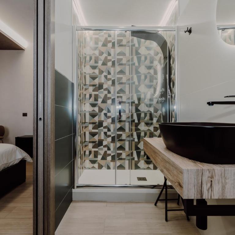 Domus Æterna - Re di Roma - Camera Matrimoniale con Bagno Privato - 31