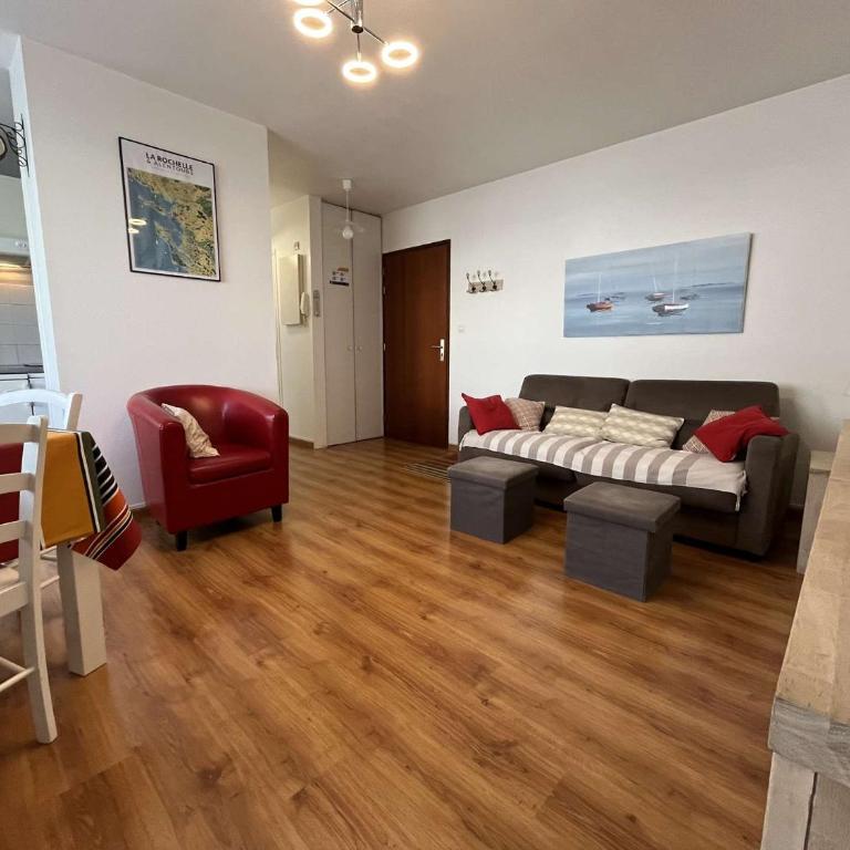 Appartement T2 LA ROCHELLE - LR640-041 - Appartement 1 Chambre - 4