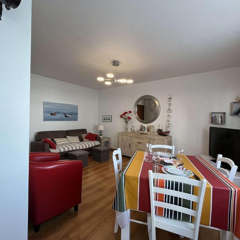 Appartement T2 LA ROCHELLE - LR640-041 - Appartement 1 Chambre - 7