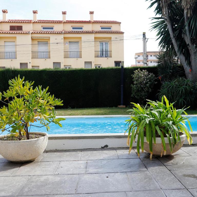 AT005 Planta baja con piscina, airco, parking, playa a 600m - Apartamento - 23