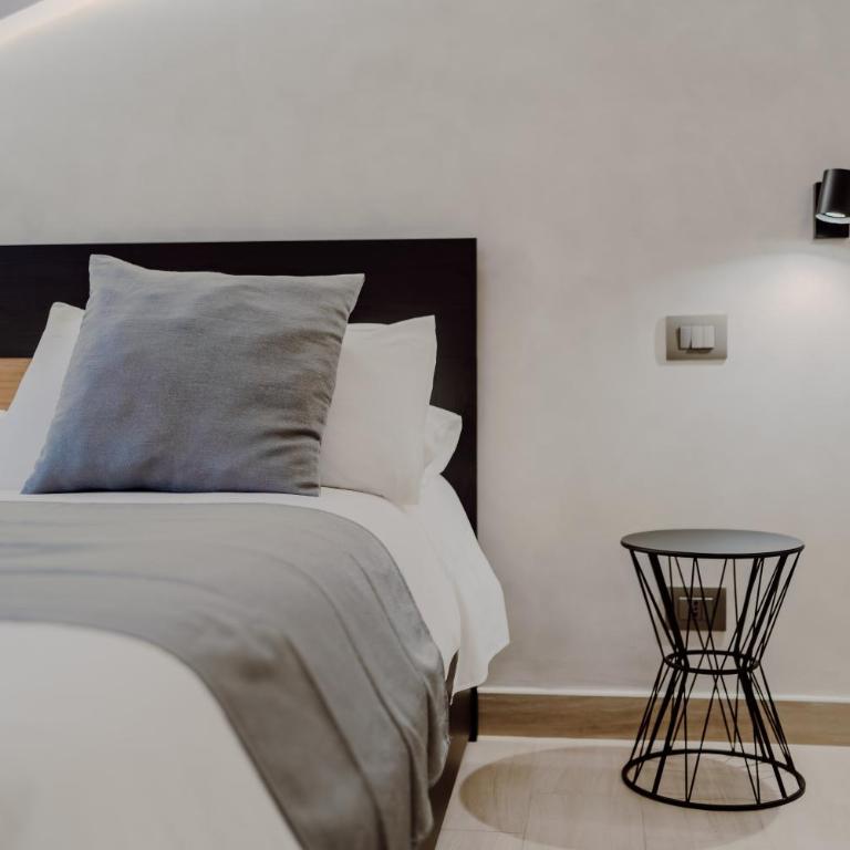 Domus Æterna - Re di Roma - Camera Matrimoniale con Bagno Privato - 19