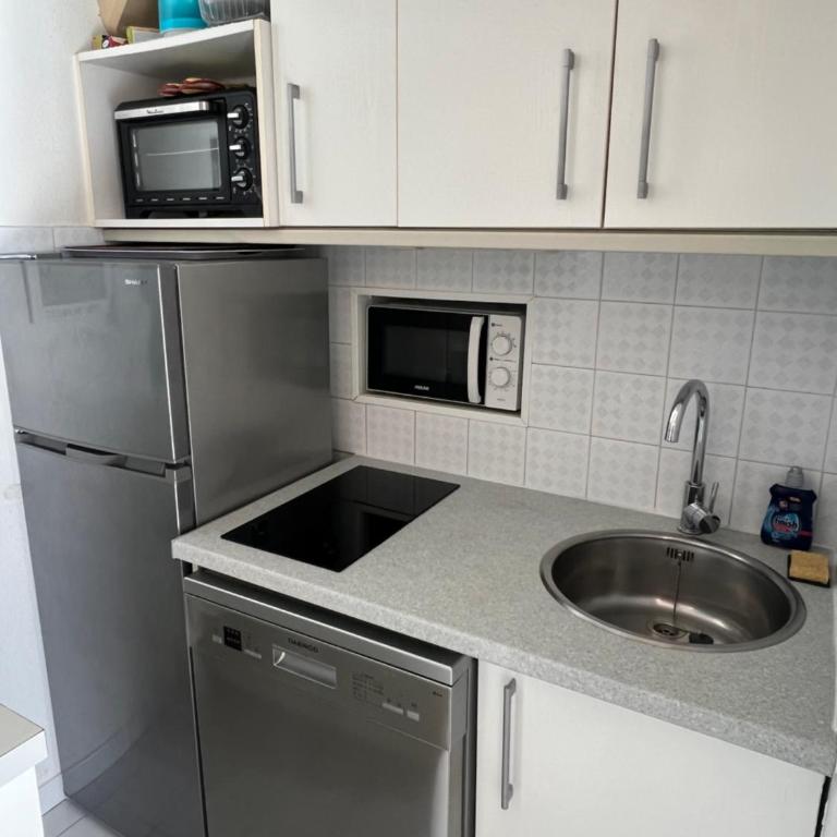 SAVANNA BEACH I Joli T3 mezzanine vue mer piscine Cap d'Agde - Apartment mit 3 Schlafzimmern - 6