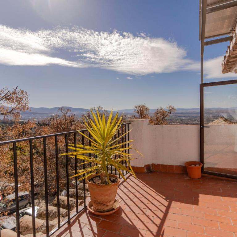 Albalh Apartamentos - La Casita de la Plaza en Albaicín Granada con Terraza Privada y Vistas Espectaculares - Two-Bedroom House - 5