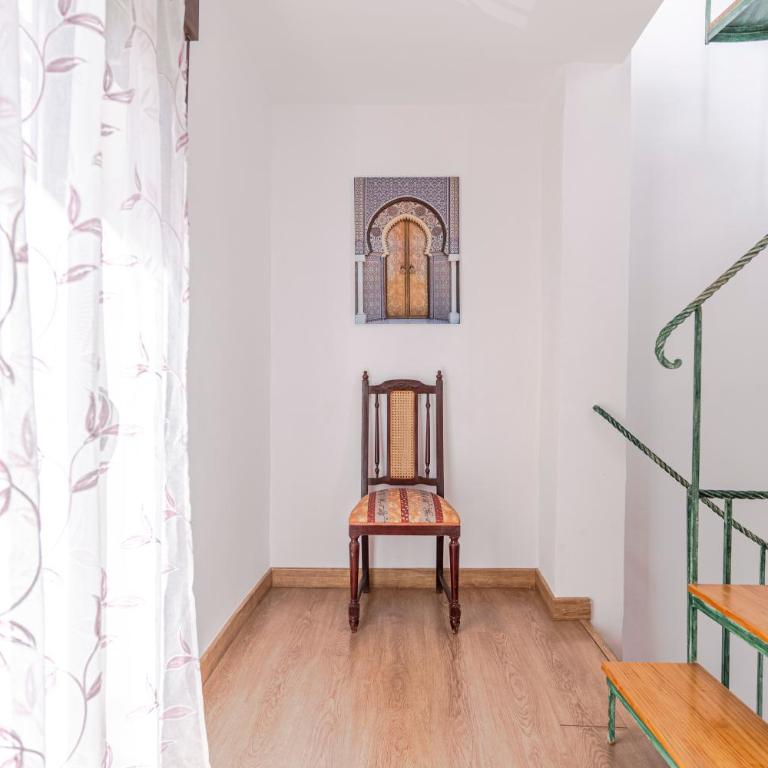 Albalh Apartamentos - La Casita de la Plaza en Albaicín Granada con Terraza Privada y Vistas Espectaculares - Two-Bedroom House - 21