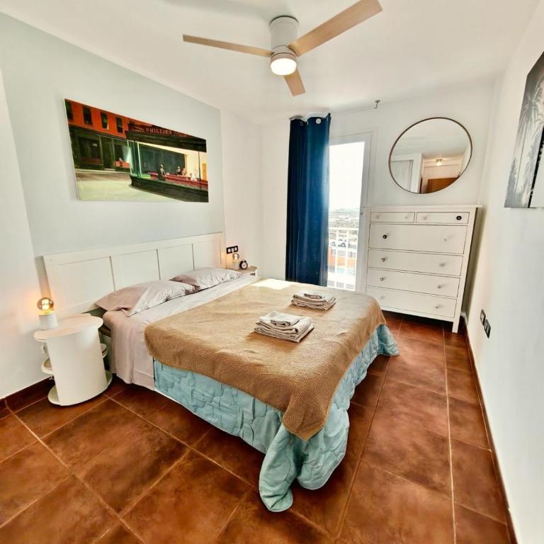 Casa Kusama - Three-Bedroom Apartment - 17