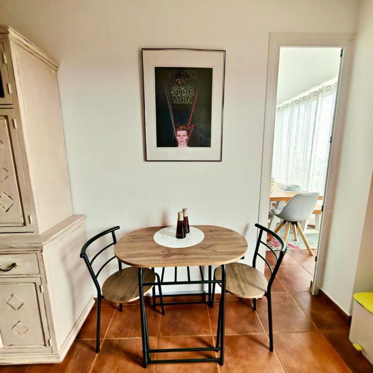Casa Kusama - Three-Bedroom Apartment - 33