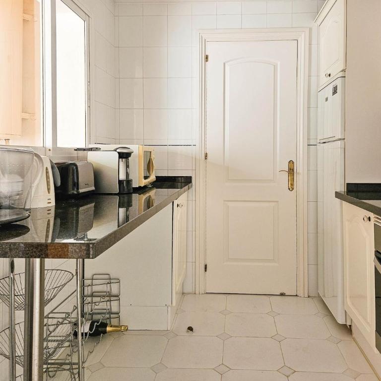 3 bedroom penthouse apartment in Calahonda - Apartamento Ático - 18